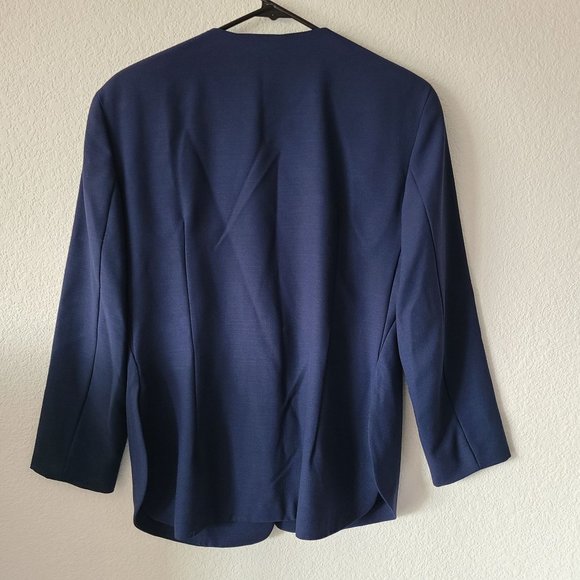 Basile Made In Italy Size 42 100% Virgin Wool Navy One Button Blazer Double Vent - Picture 3 of 14